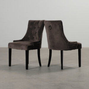 Viktoria matstol brun, set om 2