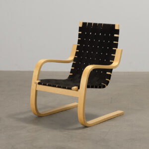 Artek 406 fåtölj svart