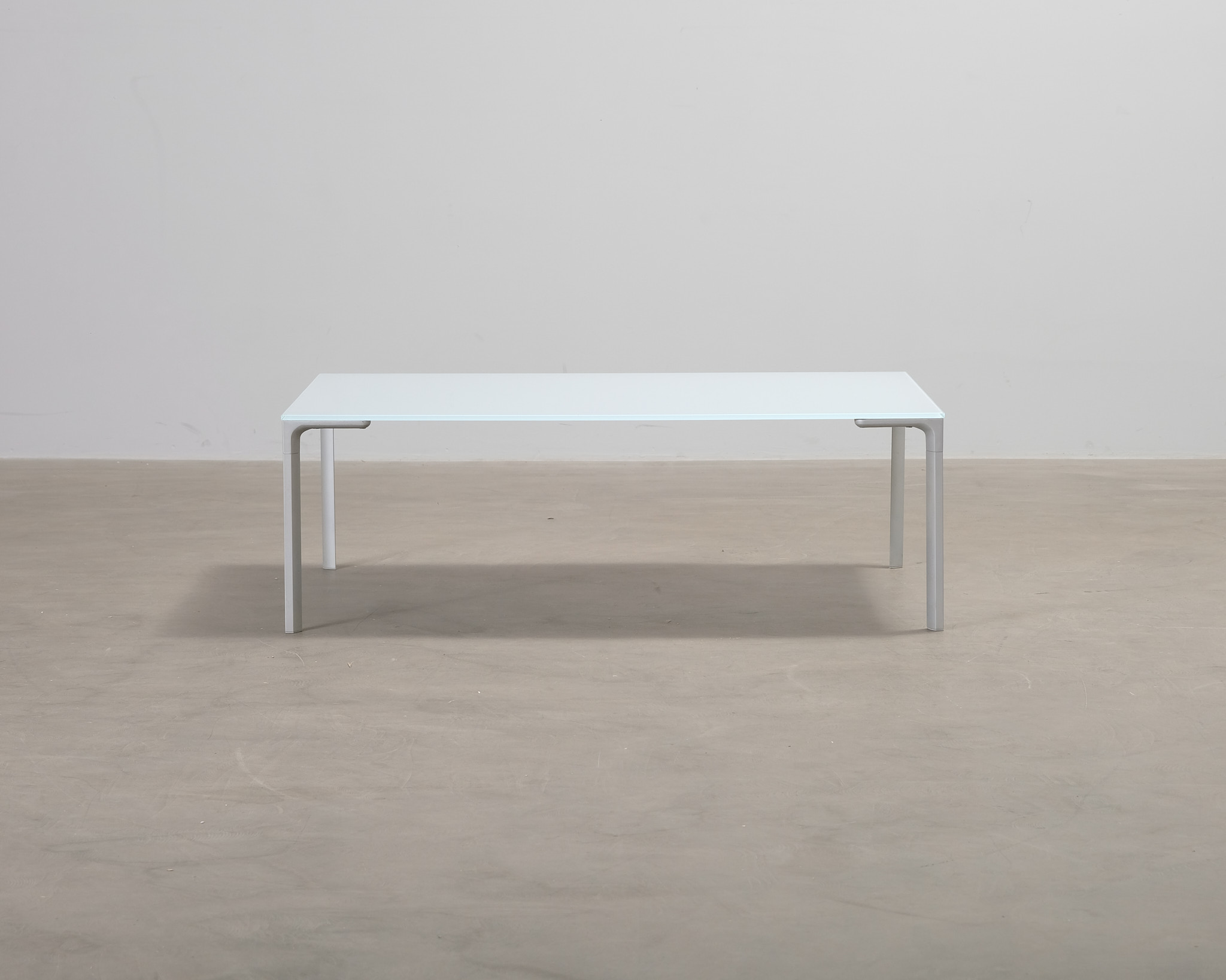 Ligne Roset Ipso Facto soffbord