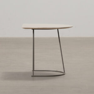 Muuto Airy Half Size soffbord