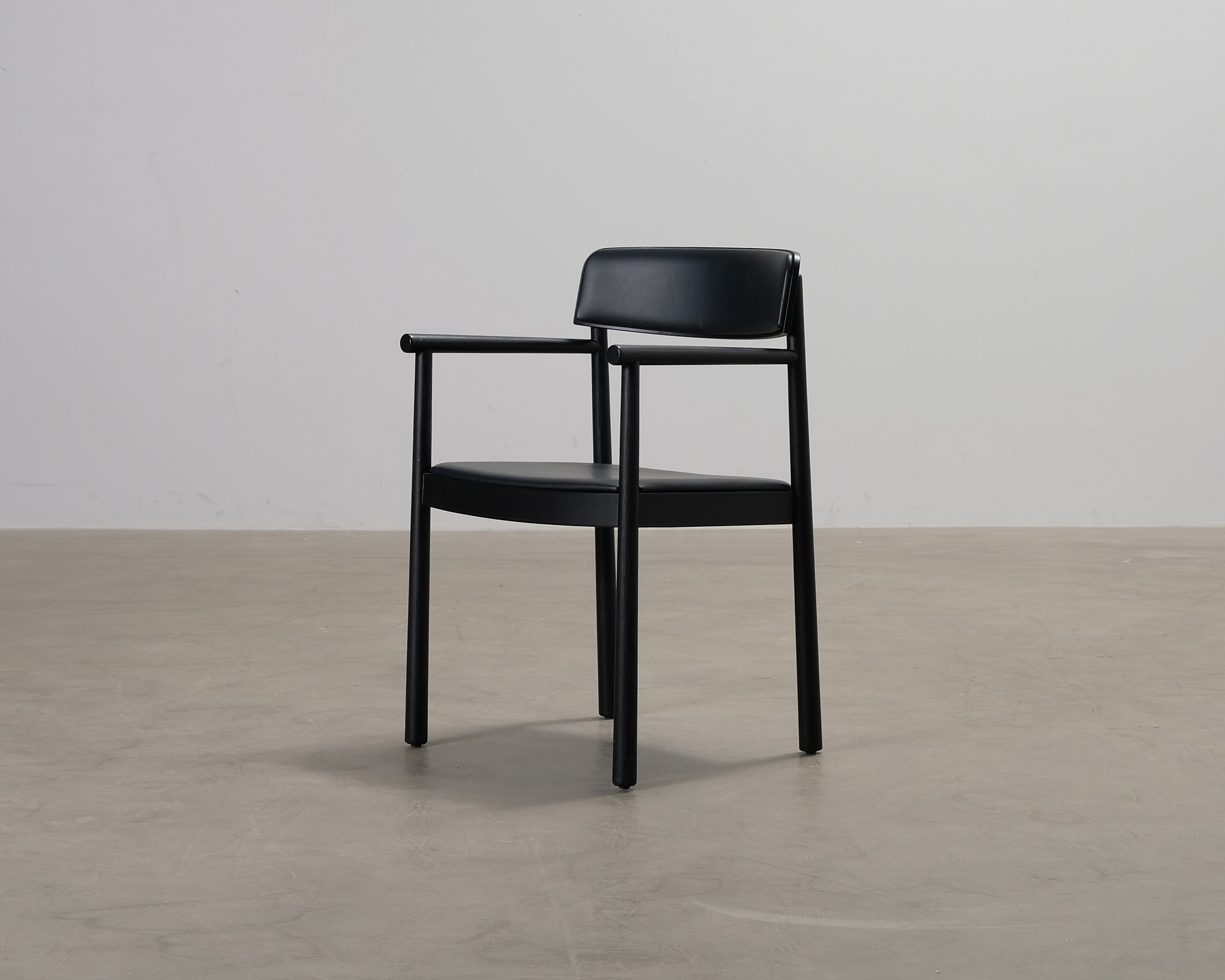 Normann Copenhagen Timb matstol svart