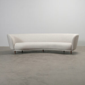 Massproductions Dandy 4-sits soffa naturvit