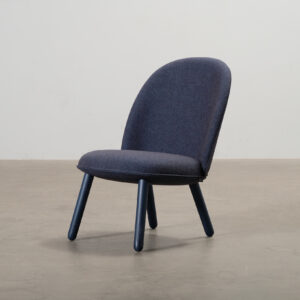 Normann Copenhagen Ace fåtölj mörkblå