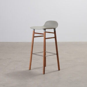 Normann Copenhagen Form barstol grå 75 cm