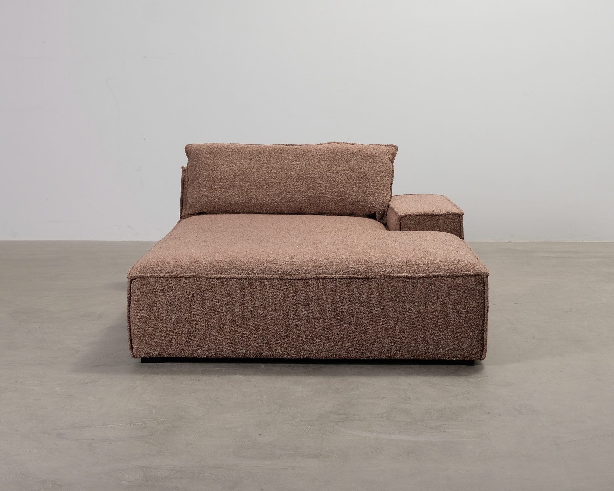 Sofacompany Daphne 2,5-sits divansoffa med fotpall brun