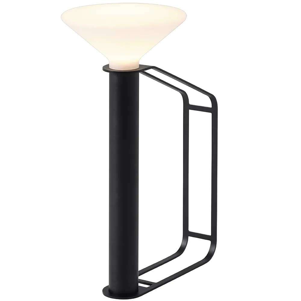 Muuto, Piton Portabel lampa Black
