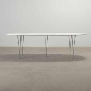 Fritz Hansen Superellipse bord