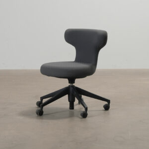 Vitra Pivot arbetsstol grå