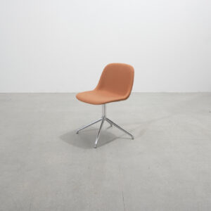 Muuto Fiber Side
