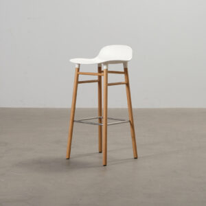 Normann Copenhagen Form 75 cm barstol vit