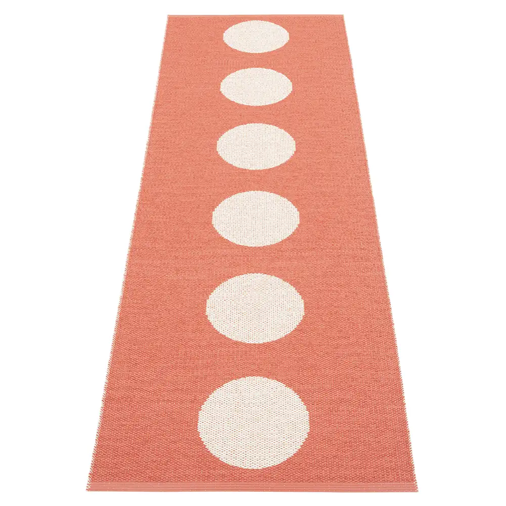 Pappelina, Vera matta 70x225 cm Flamingo