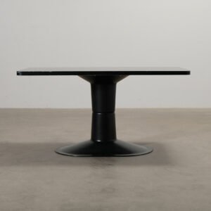 Yrjö Kukkapuro Saturnus bord 140 cm svart