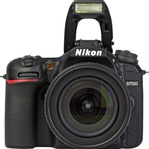 Nikon D7500 + AF-S DX NIKKOR 18-105 VR