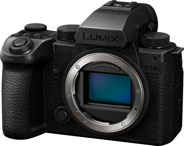 Panasonic Lumix DC-S5IIX