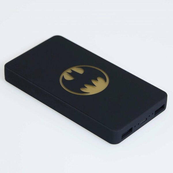 Batman-virtapankki 6000 mAh Light-Up Batman-logo