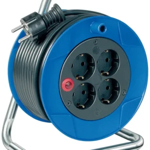 Kaapelikerä 4xCEE 7/4, 1xCEE 7/7,turvakatkaisija, 15m kaapeli, sin/mu