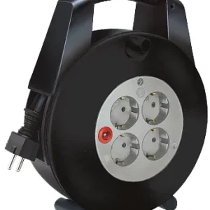 Brennenstuhl kaapelikerä 4xCEE 7/4, 1xCEE 7/7, IP 44,katkaisij, 15m,