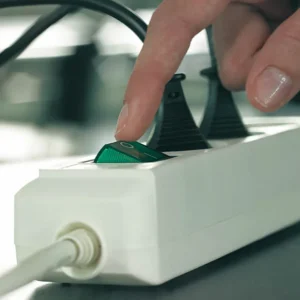 Brennenstuhl Eco-Line jatkojohto, 10xCEE 7/4 - 1xCEE 7/7, 3m kaapeli, PET, musta