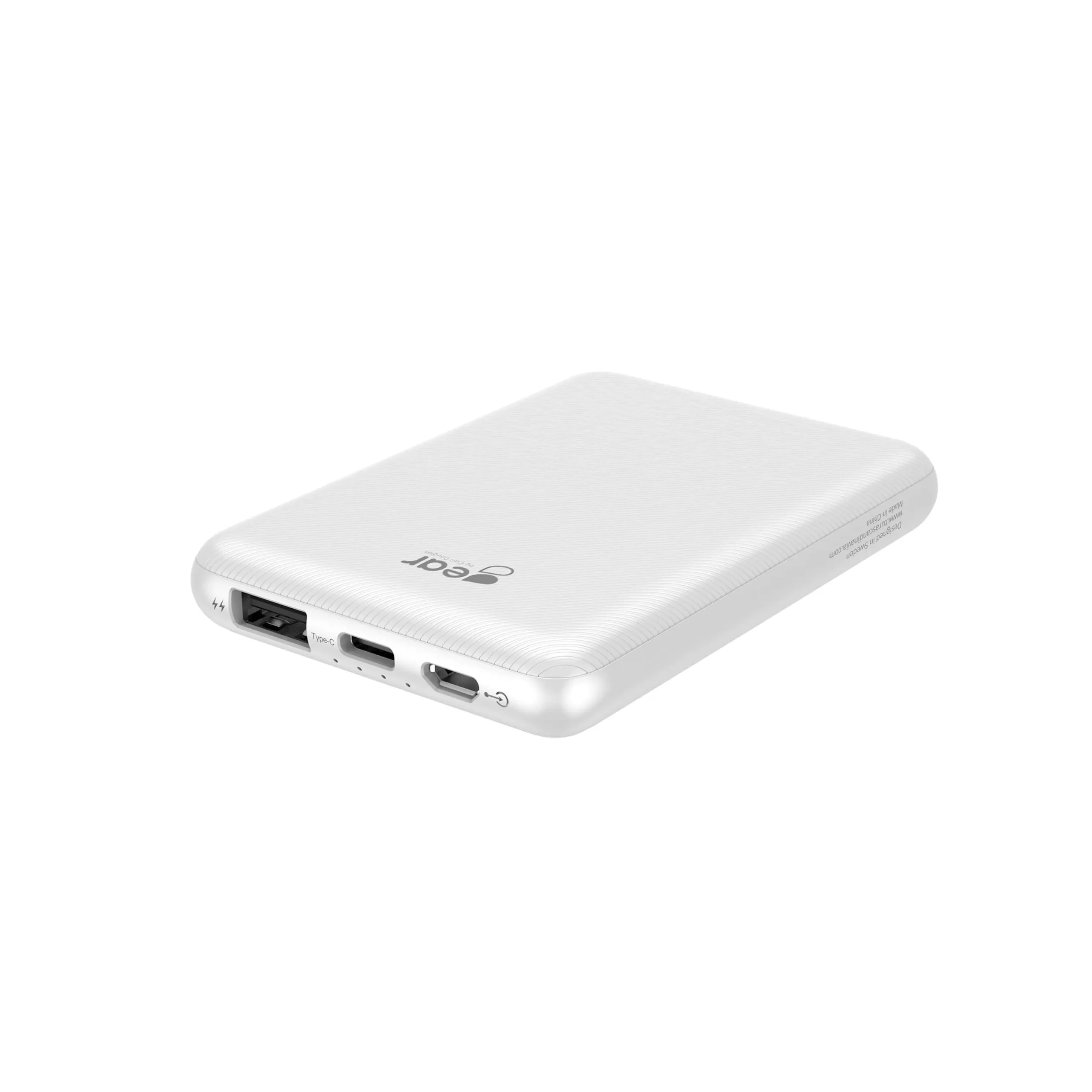 GEAR GEAR Powerbank 5000mAh LiPolymer Ultracompact 2A 1xUSB-C 2xUSB-A 1xMicroUSB Valk.