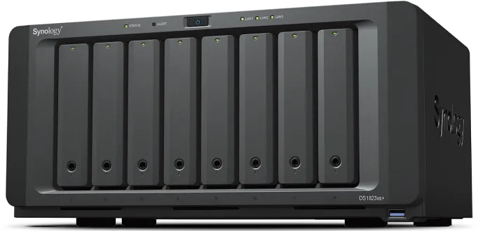 Synology DiskStation 8-BAY, AMD QUAD CORE, 8GB, Synology HDD/SSD
