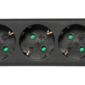 Deltaco pistorasia 4xCEE 7/3 1xCEE 7/7 jatkojohto 5m, musta