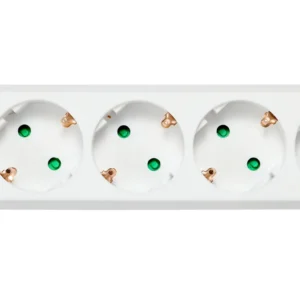 Deltaco pistorasia 6xCEE 7/3 1xCEE 7/7 jatkojohto 1,5m, valkoinen