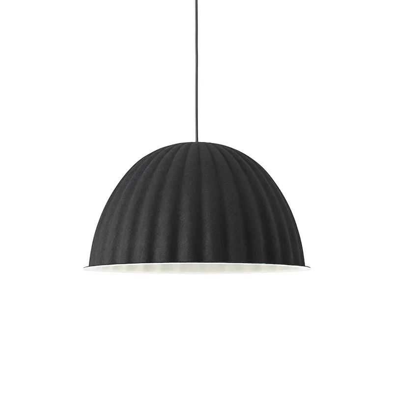 Muuto, Under The Bell Pendellampa 55 cm - Black