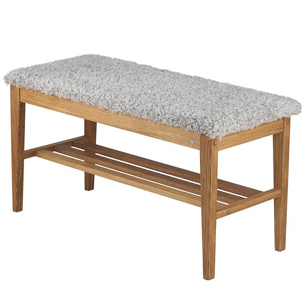 Oscarssons Möbel, Nadja Bänk Oljad Ek/Fårskinnslook ljusgrå