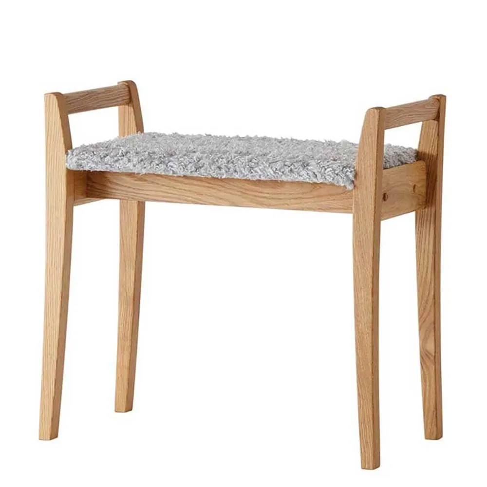 Oscarssons Möbel, Meja Pall Lackad Ek/Fårskinnslook Ljusgrå