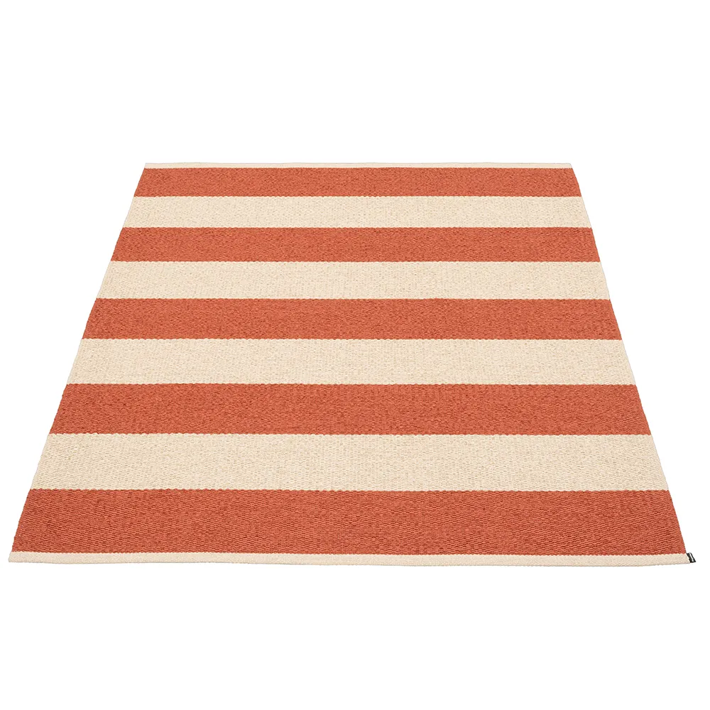 Pappelina, Bob matta Brick/Cream 140 x 180 cm