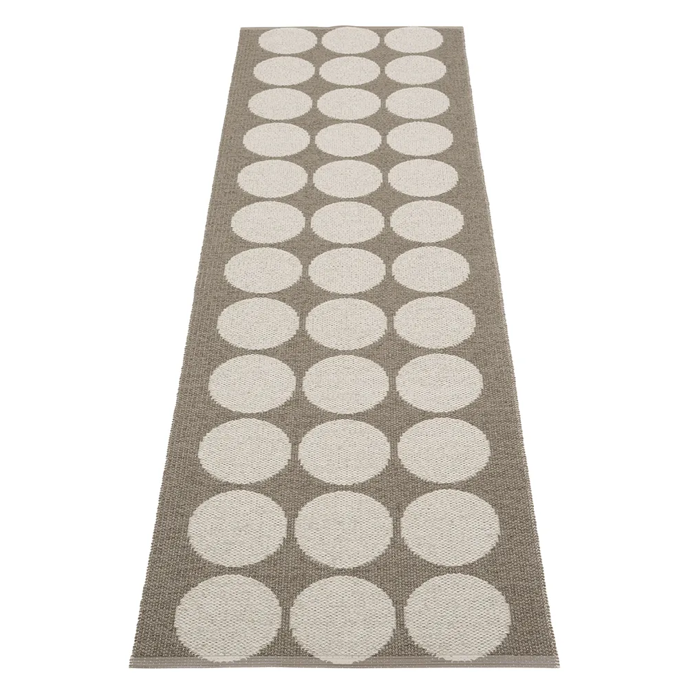 Pappelina, Hugo matta Walnut/ Linen 70 x 240 cm