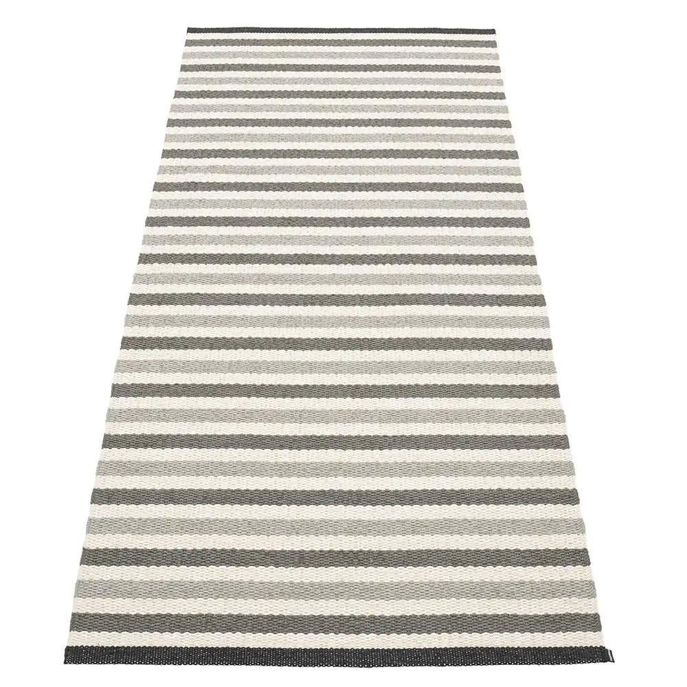 Pappelina, Teo matta 85x200 cm Warm Grey/Charcoal/Vanilla