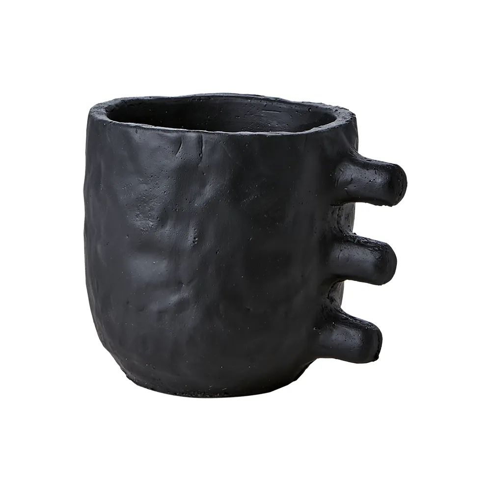 Affari of Sweden, Camille Kruka S Black