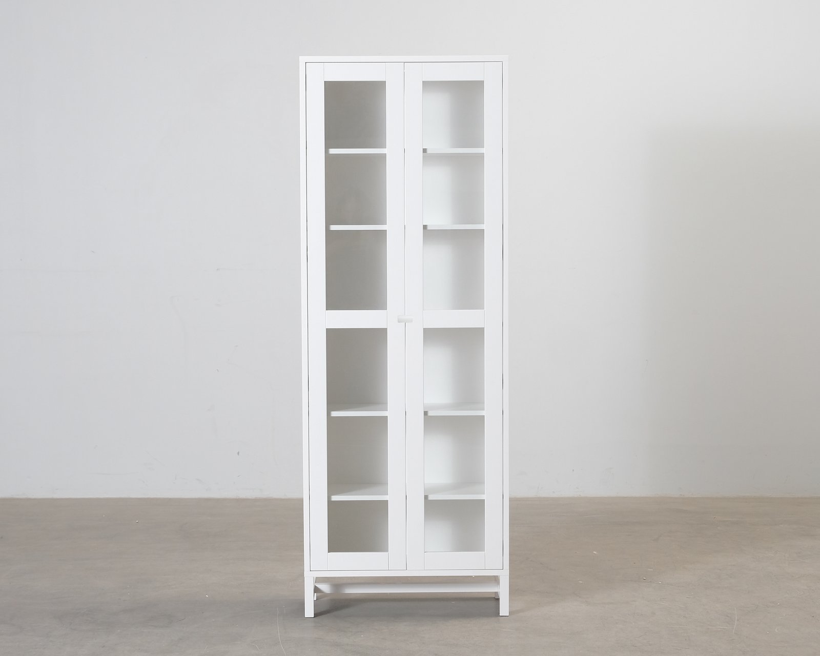 Mavis Falsterbo vitrinskåp vit