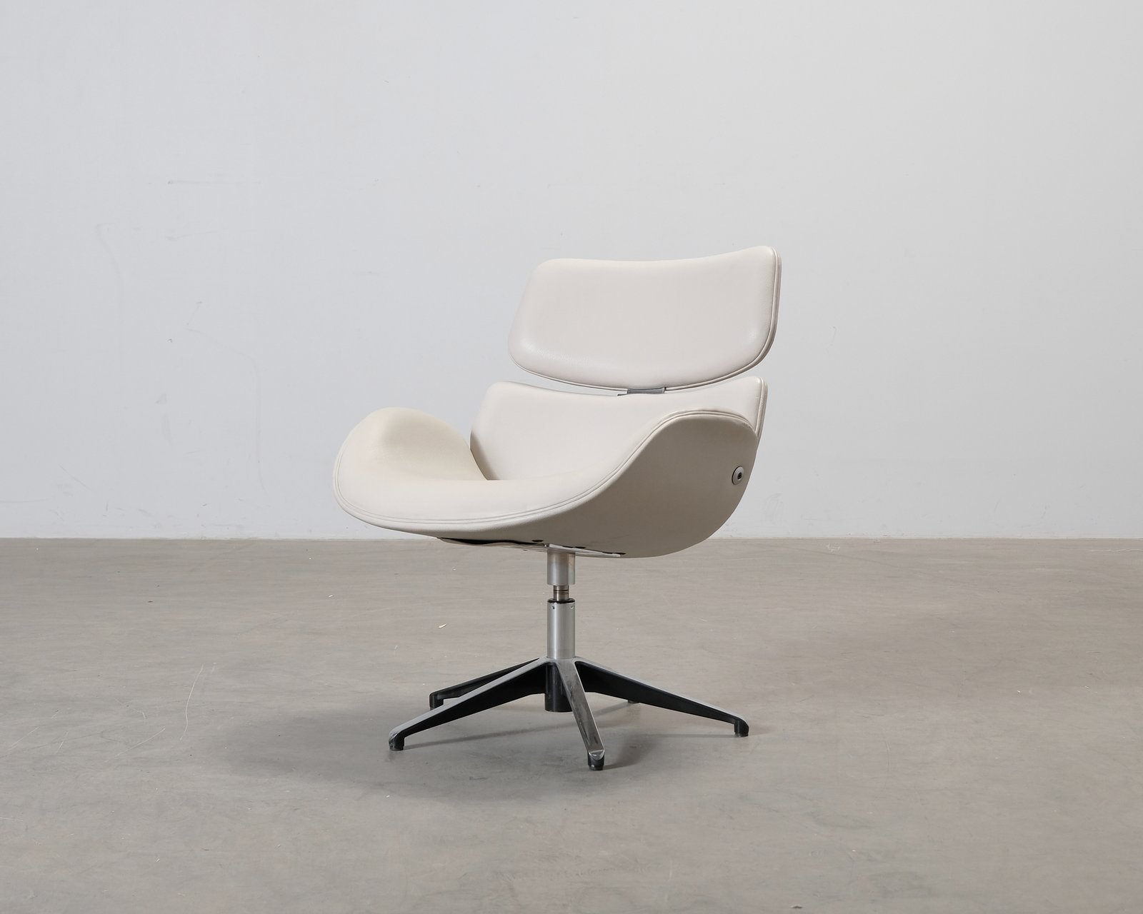 Skipper Furniture Cento fåtölj ljusgrå