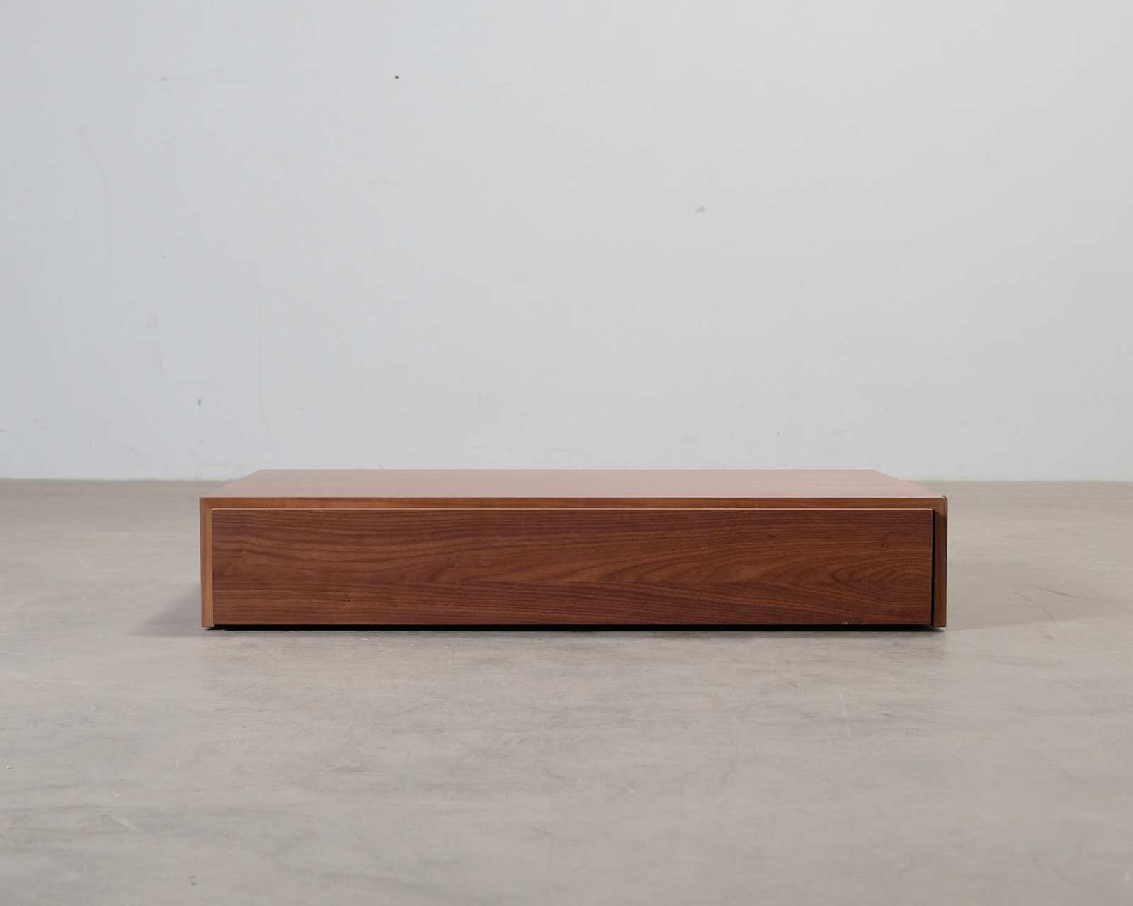 New Works Mass soffbord med låda valnöt