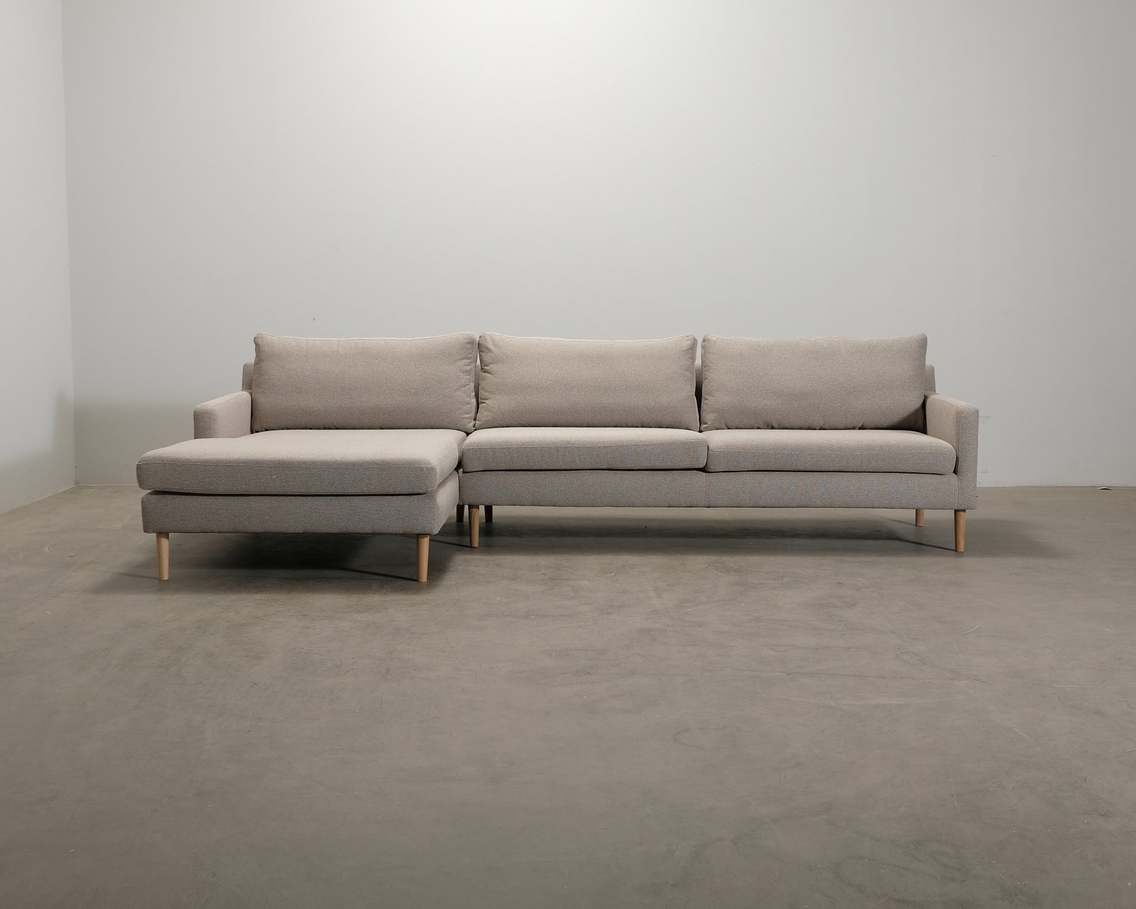 Sofacompany Astha 4-sits divansoffa gråbrun