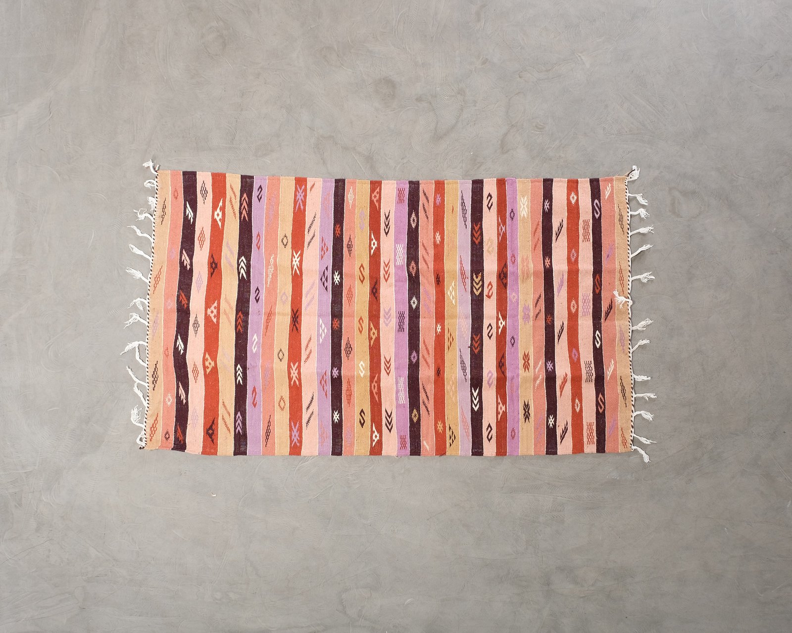 Zanafi nomadmatta röd 130 x 230 cm