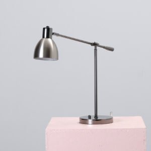 Bordslampa silver