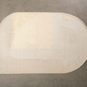 Layered Circular ullmatta vit 220 x 350 cm