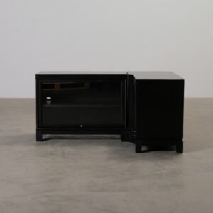 Boknäs TV-bänk betsad ek