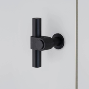 Buster + Punch T-Bar handtag