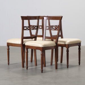 Matstol i trä, set om 4