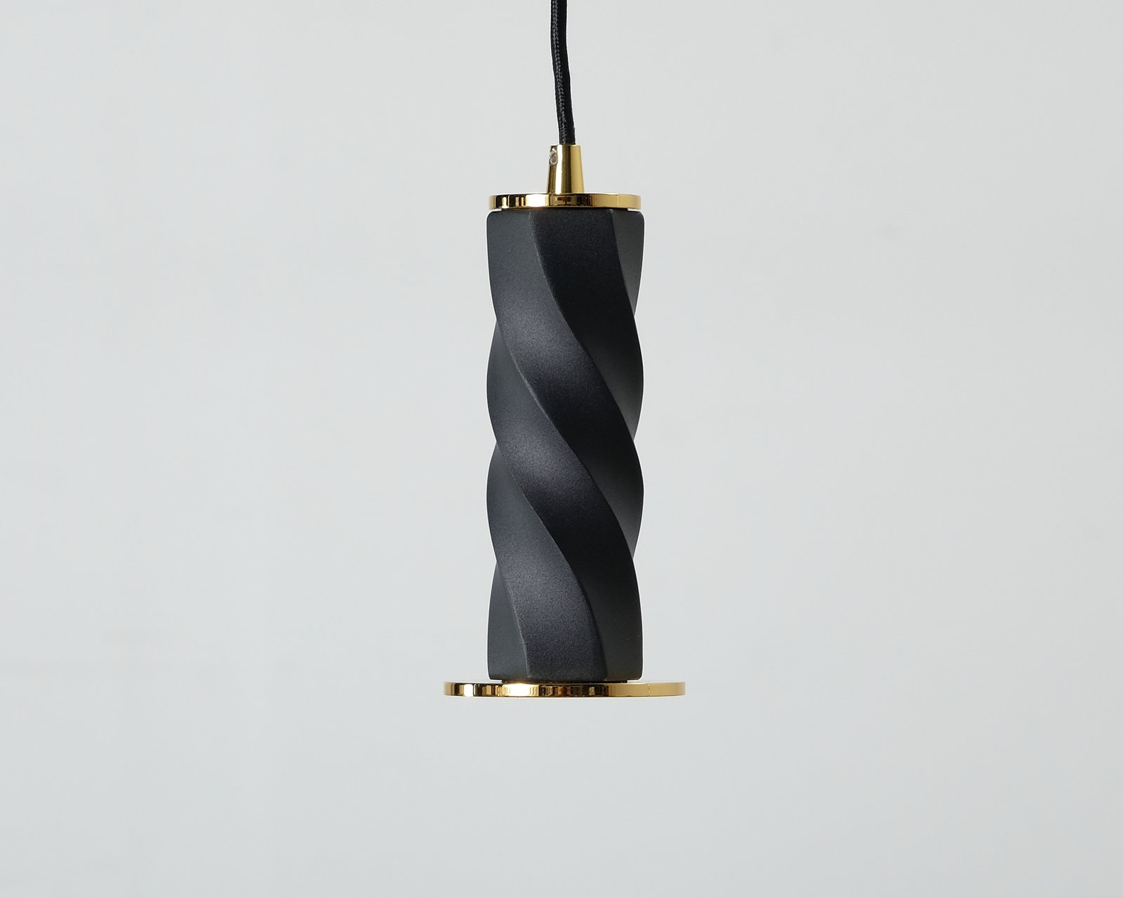 Normann Copenhagen Bon Ø 9 cm / 17 cm pendel svart