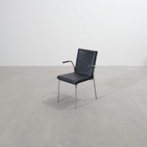 Offecct Quick karmstol svart