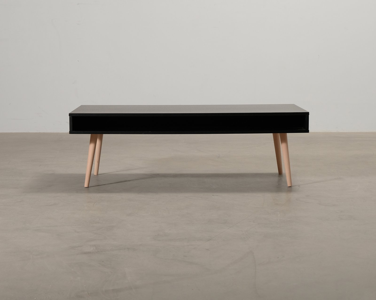 Forms & Objects Olea soffbord svart