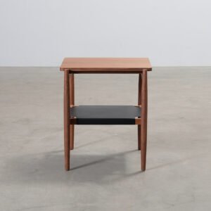 Risom T.300 sidobord i valnöt