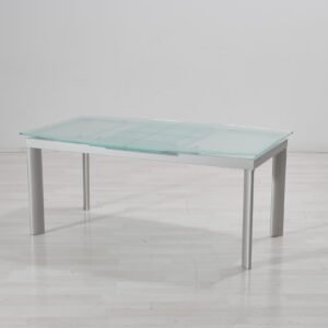 Utdragbart matbord med glasskiva