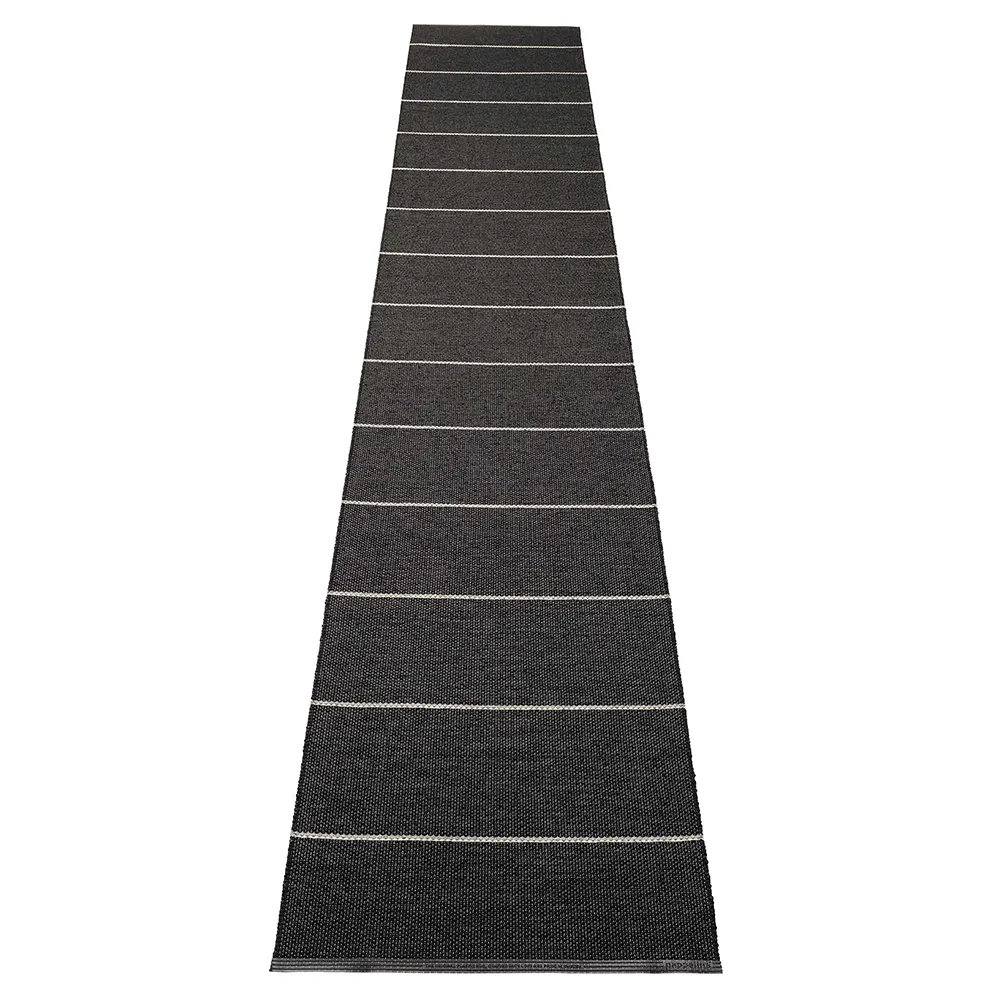 Pappelina, Lea matta Black/Misty Mint/Vanilla 70 x 375 cm