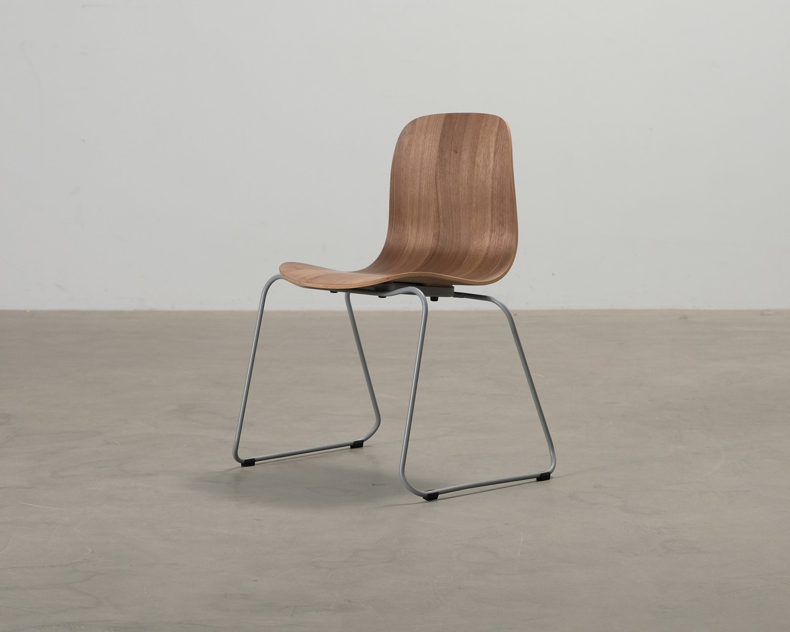 MYCS Chayr stol valnöt